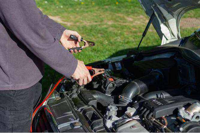 Technician rotating tyre